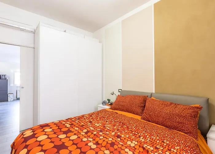 De' Fusari, By Short Holidays *