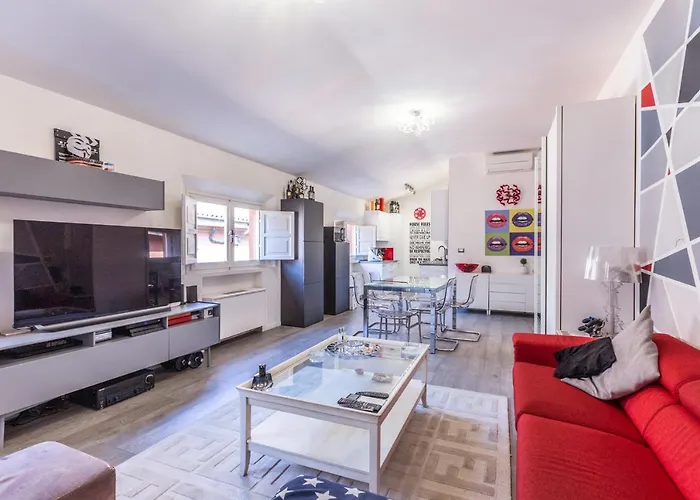 Apartment De' Fusari, By Short Holidays